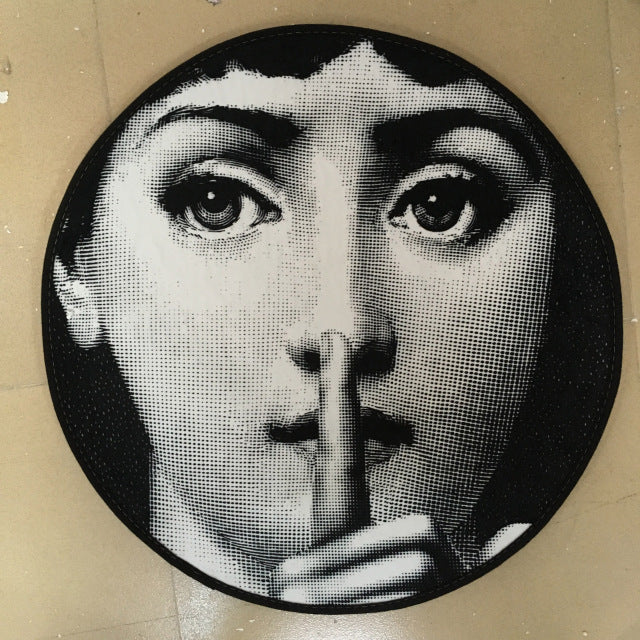 Round Abstract Face Carpet — Black & White Art Rug