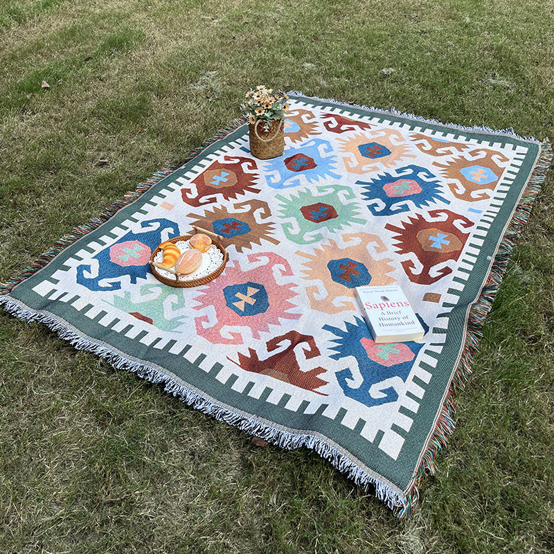 Boho Outdoor & Indoor Rug — Soft Woven Picnic Blanket